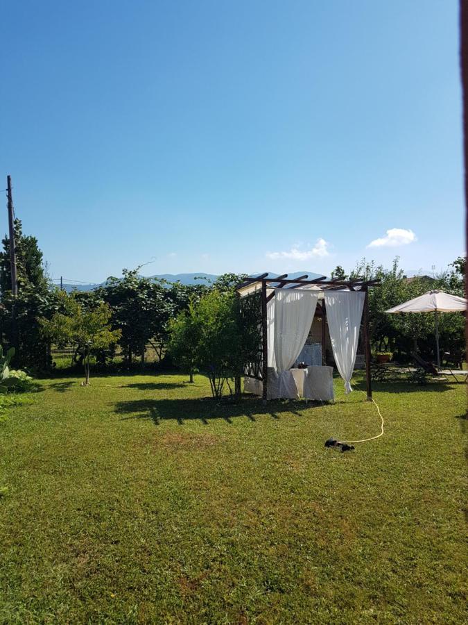 Appartamenti Ca'Melia Sarzana Exterior photo